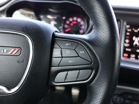Used 2022 Dodge Challenger R/T w/ Blacktop Package RWD image 17