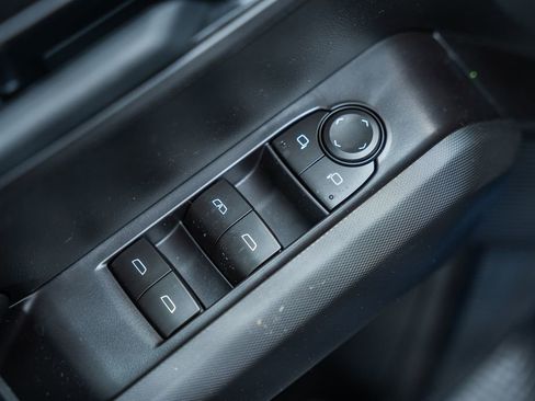 New 2026 Chevrolet Colorado Trail Boss AWD/4WD image 38