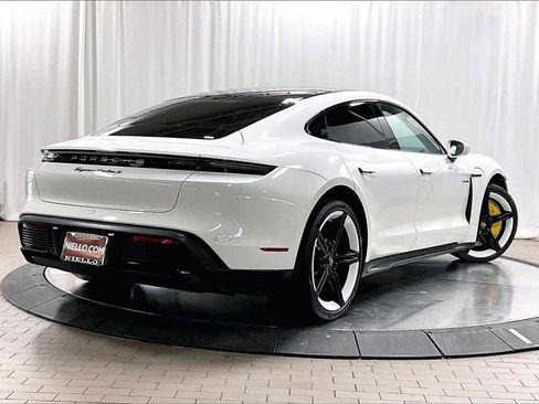 Used 2020 Porsche Taycan Turbo S image 10