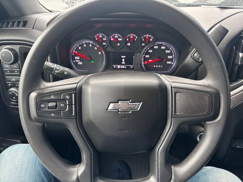 Used 2023 Chevrolet Silverado 1500 Custom Trail Boss AWD/4WD image 14