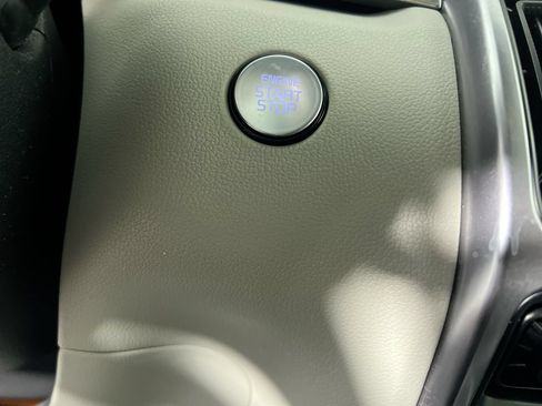 Certified 2023 Kia Sorento EX FWD image 22