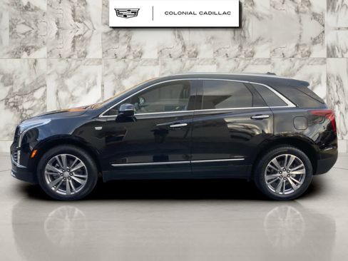 Used 2025 Cadillac XT5 Premium Luxury image 2