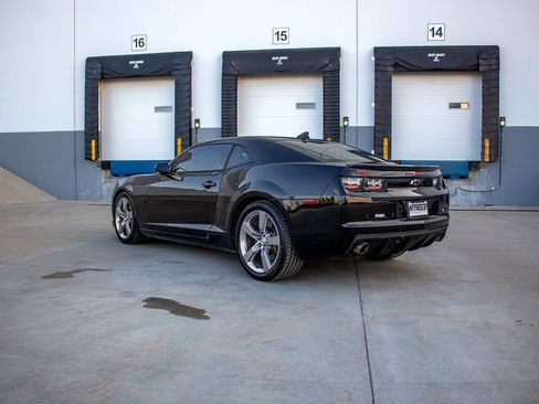 Used 2013 Chevrolet Camaro SS w/ RS Package RWD image 12