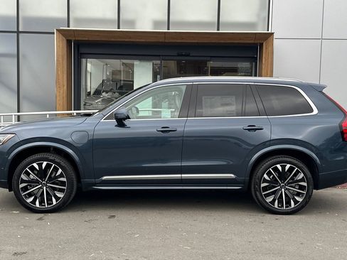 New 2026 Volvo XC90 T8 Ultra w/ Protection Package Premier AWD/4WD image 5
