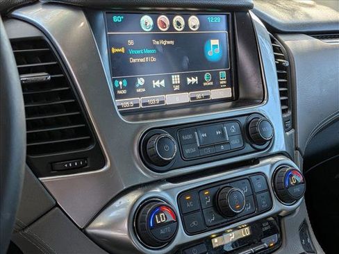 Used 2016 Chevrolet Tahoe LT image 9