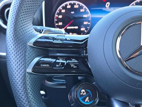 Used 2025 Mercedes-Benz GLC 43 AMG 4MATIC image 37