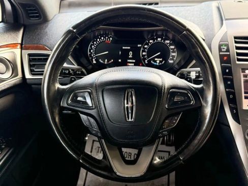 Used 2019 Lincoln MKZ Reserve w/ Reserve Plus Package AWD/4WD image 31