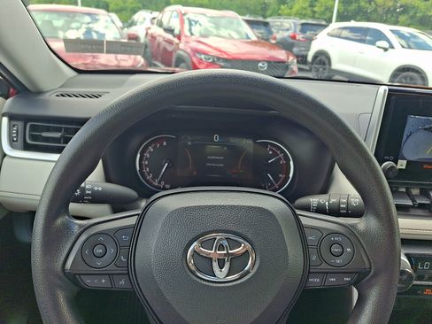 Used 2024 Toyota RAV4 XLE w/ Convenience Package AWD/4WD image 19