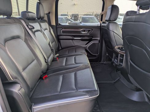Used 2021 RAM 1500 Laramie AWD/4WD image 23