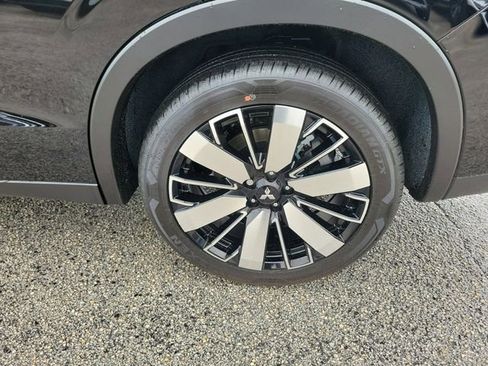 New 2026 Mitsubishi Outlander SE image 7