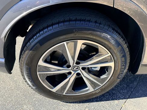 Certified 2023 Lexus RX 350 Premium w/ Accessory Package (Z1) image 12