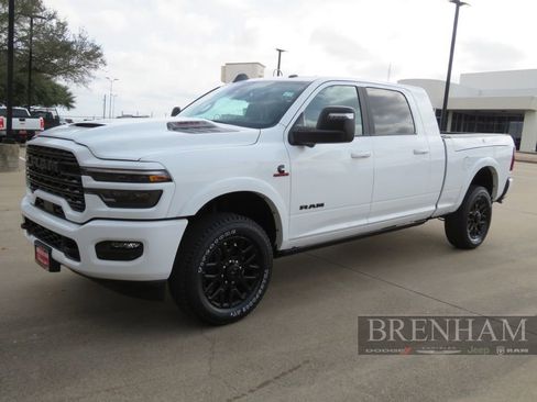 Used 2026 RAM 2500 Limited AWD/4WD image 8