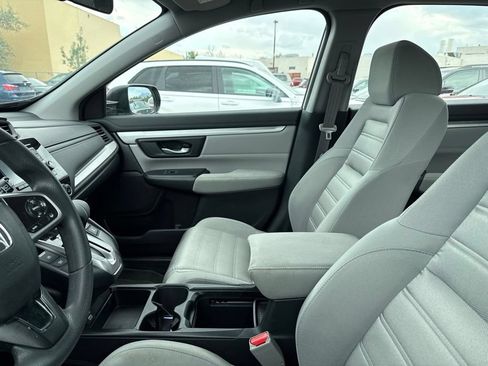 Used 2020 Honda CR-V LX image 3