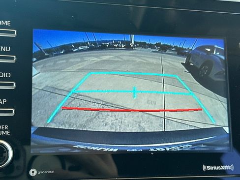 Certified 2021 Toyota Camry SE w/ Carpet Mat Package (TMS) FWD image 21