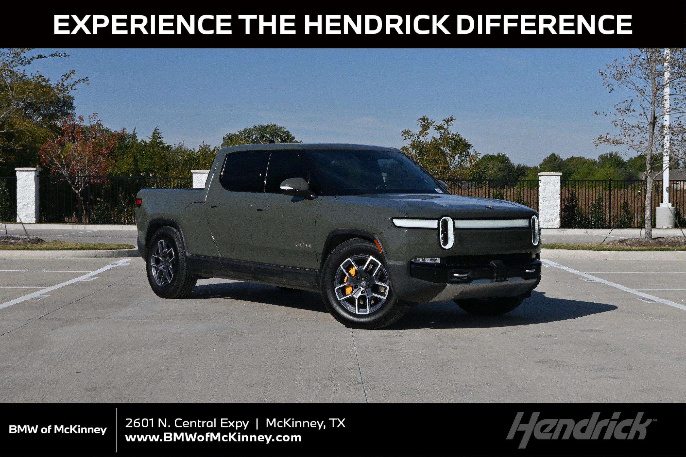 Used 2023 Rivian R1T Launch Edition AWD/4WD image 1