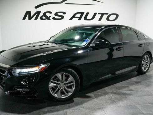 Used 2018 Honda Accord LX image 2