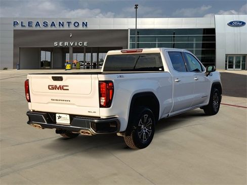 Used 2024 GMC Sierra 1500 SLE image 5