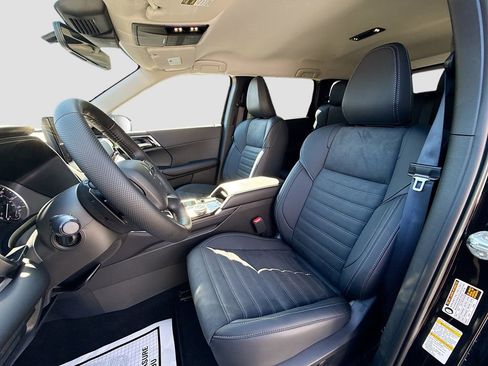 New 2026 Mitsubishi Outlander SE image 22