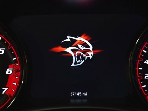 Used 2020 Dodge Charger SRT Hellcat w/ Harman/Kardon Audio Group image 23