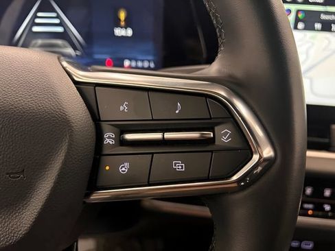 Certified 2025 Chevrolet Equinox LT AWD/4WD image 16