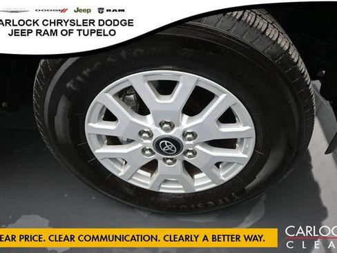 Used 2025 Toyota Tacoma SR AWD/4WD image 41
