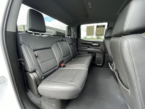 Used 2023 GMC Sierra 1500 SLT w/ SLT Convenience Package image 26