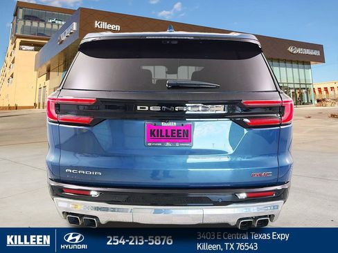Used 2024 GMC Acadia Denali w/ Super Cruise Package image 7