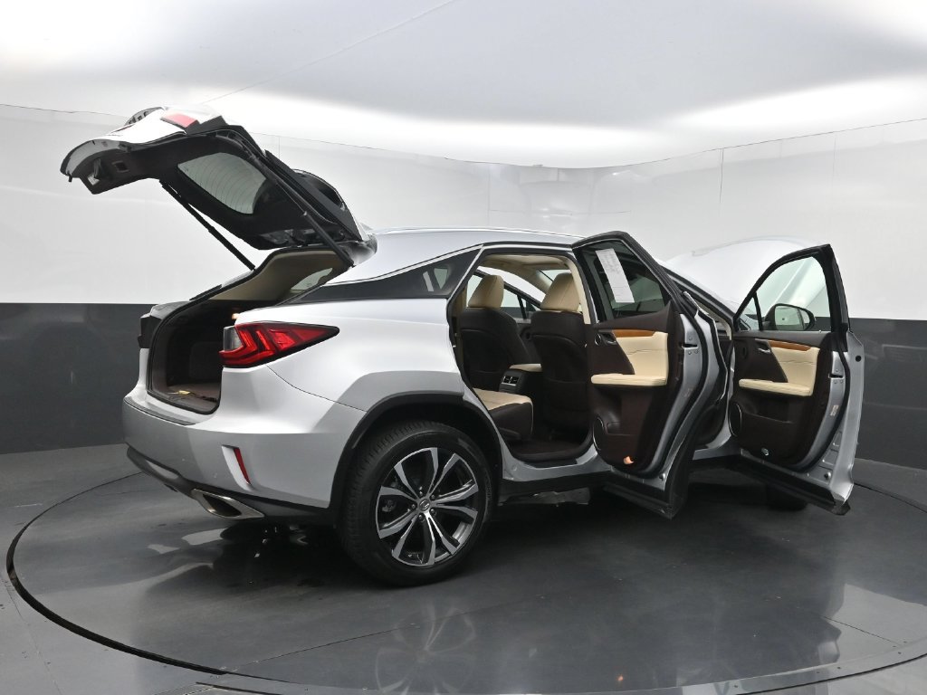 Used 2017 Lexus RX 350 FWD w/ Premium Package image 39