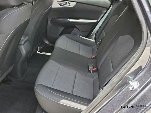 Certified 2023 Kia Forte LXS w/ LXS Technology Package image 12