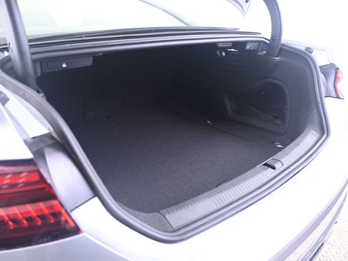 Used 2018 Audi A5 2.0T Premium w/ Convenience Package image 15