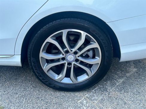 Used 2017 Mercedes-Benz C 300 4MATIC Sedan w/ Premium 1 Package image 10