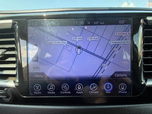Used 2017 Chrysler Pacifica Touring-L Plus w/ Advanced Safetytec Group FWD image 35