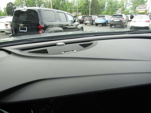 Used 2023 Buick Envision Essence AWD/4WD image 13