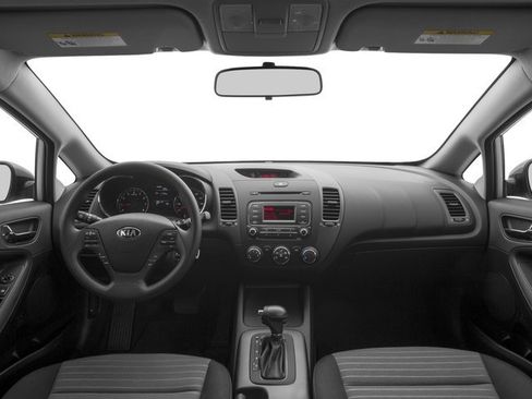 Used 2016 Kia Forte LX FWD image 5