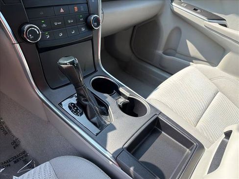 Used 2015 Toyota Camry LE FWD image 20
