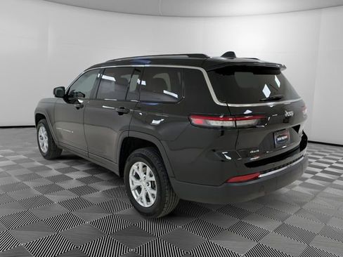 Used 2023 Jeep Grand Cherokee L Limited AWD/4WD image 3