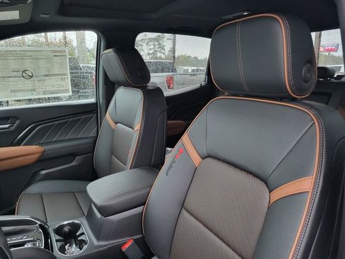 New 2026 GMC Canyon AT4 w/ Technology Plus Package image 9