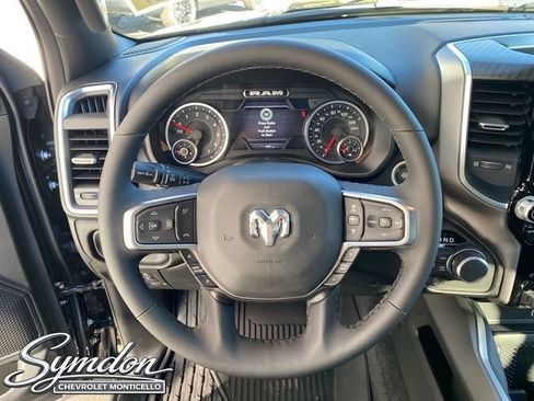 New 2026 RAM 1500 Big Horn AWD/4WD image 9