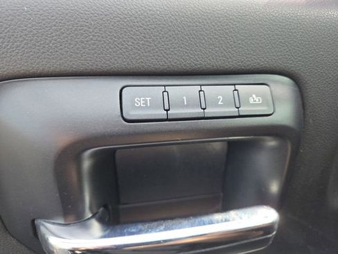 Used 2014 GMC Sierra 1500 SLT w/ All-Terrain Package AWD/4WD image 11