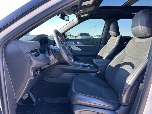Used 2025 Ford Explorer ST w/ Sun And Sound Package image 22