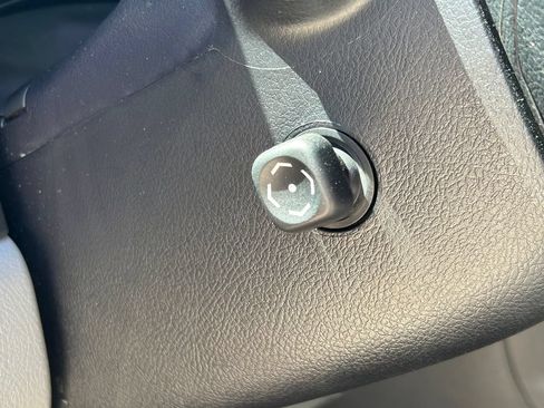 Used 2019 Toyota Sequoia Platinum RWD image 35