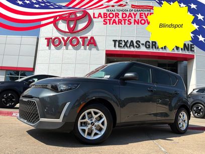 Used 2025 Kia Soul LX w/ LX Technology Package