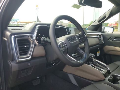 New 2026 GMC Canyon Denali AWD/4WD image 7