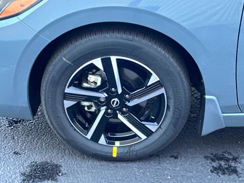 New 2025 Nissan Sentra SV image 10