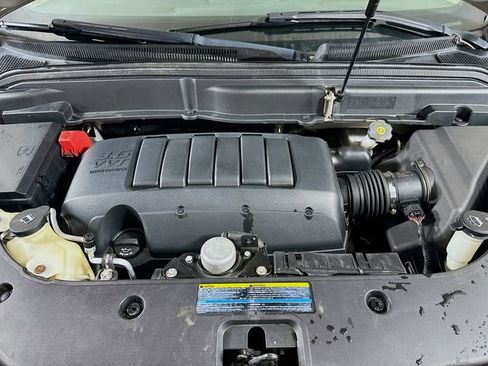 Used 2010 GMC Acadia SLT image 30