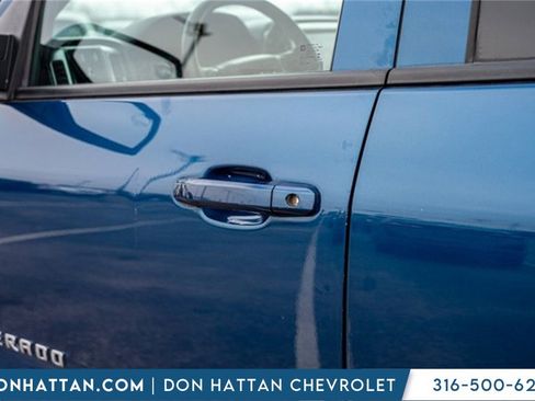 Used 2018 Chevrolet Silverado 1500 LT w/ All Star Edition image 29