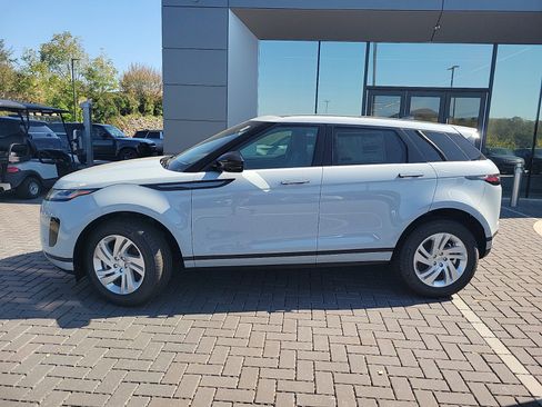 Certified 2025 Land Rover Range Rover Evoque S AWD/4WD image 10
