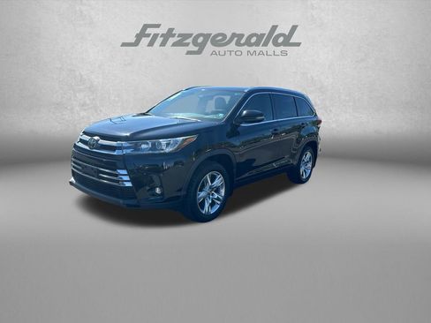 Used 2019 Toyota Highlander Limited AWD/4WD image 3