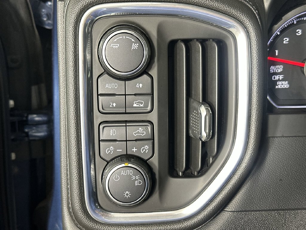 Used 2019 Chevrolet Silverado 1500 RST w/ All-Star Edition AWD/4WD image 21