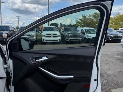 Used 2016 Ford Focus ST image 16